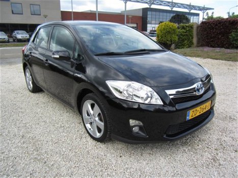 Toyota Auris - 1.8 Full Hybrid Dynamic AUTOM. ECC Navi KEYLESS GO inkl btw - 1