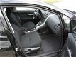 Toyota Auris - 1.8 Full Hybrid Dynamic AUTOM. ECC Navi KEYLESS GO inkl btw - 1 - Thumbnail