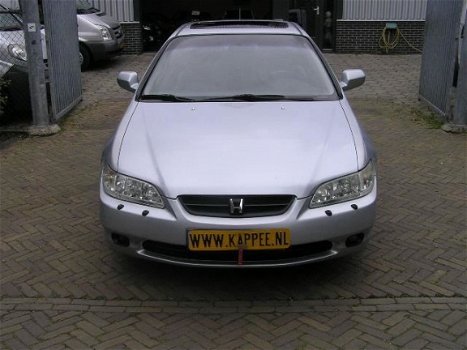 Honda Accord Coupé - 3.0i-24V V6 aut sturbekr airco nieuwe apk - 1