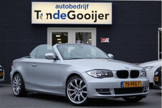 BMW 1-serie Cabrio - 118i Executive | NL-AUTO | NAV. | - 1