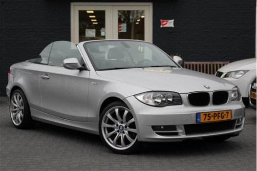 BMW 1-serie Cabrio - 118i Executive | NL-AUTO | NAV. | - 1