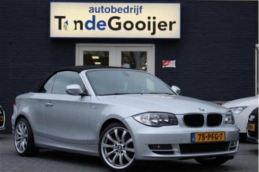 BMW 1-serie Cabrio - 118i Executive | NL-AUTO | NAV. | - 1