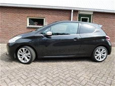 Peugeot 208 - 1.6 VTi Allure 120PK NAVI PDC HALF LEDER CLIMA LMV