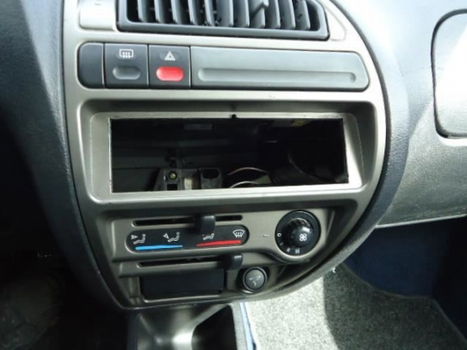 Citroën Saxo - 1.4i VTS Furio 2002 met apk 2/2020 - 1