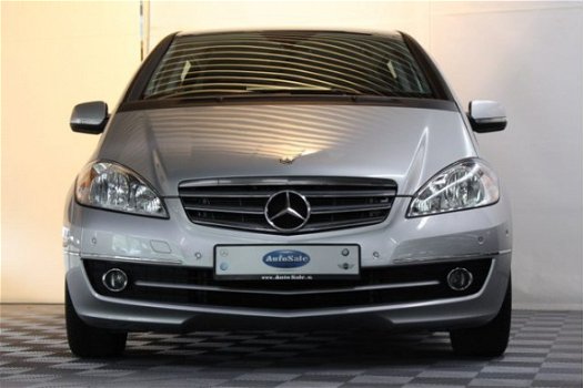 Mercedes-Benz A-klasse - A180 Avantgarde AUTOMAAT 45.000 km PDC CRUISE STOELVERW. '09 - 1