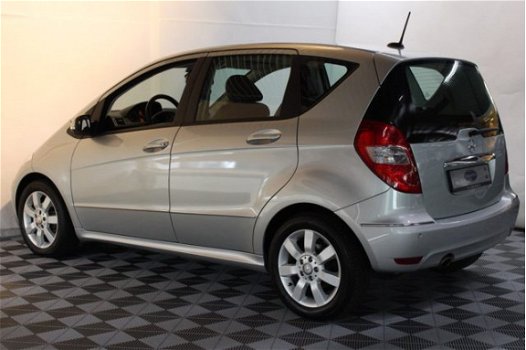 Mercedes-Benz A-klasse - A180 Avantgarde AUTOMAAT 45.000 km PDC CRUISE STOELVERW. '09 - 1