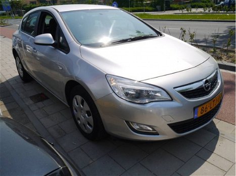 Opel Astra - 1.4 Selection - 5 Deurs - Airco - 1