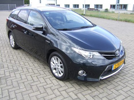 Toyota Auris - 1.8 Hybrid 136pk CVT Lease Pro - 1