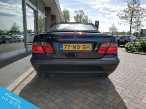 Mercedes-Benz CLK-klasse Cabrio - CLK-klasse 320 Cabrio Sport YOUNGTIMER - 1