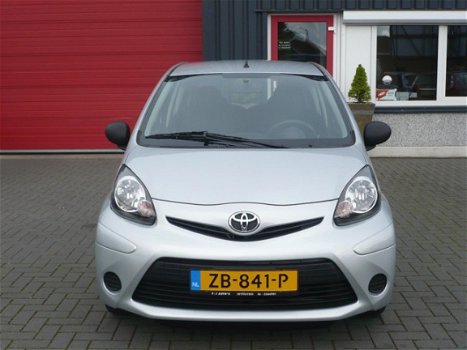 Toyota Aygo - 1.0 VVT-i Access , Airco, Elec.ramen, C.V - 1