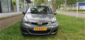 Toyota Aygo - 1.0-12V Aspiration Green ALCANTARA/LEDER AIRCO NAP NL AUTO ELEKRISCHE RAMEN LM VELGEN - 1 - Thumbnail