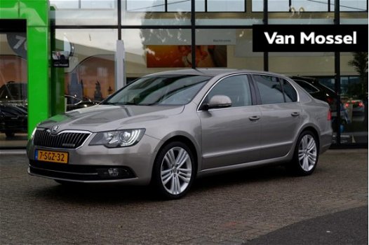 Skoda Superb - 1.6 TDI Greenline 105pk Ambition Business | Navigatie | Airco | - 1