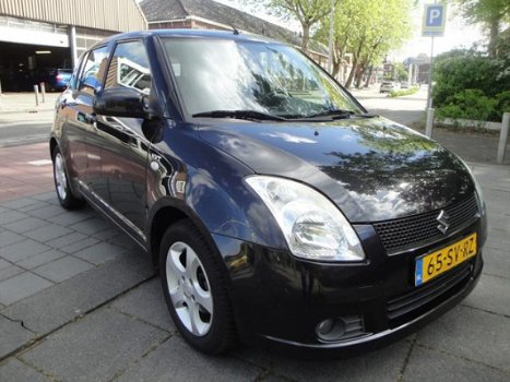 Suzuki Swift - 1.5 VVT 5-DRS Exclusive (Motor: 125.000KM) - 1