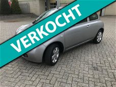 Nissan Micra - 1.2 Tekna NIEUWE APK+ kettingset