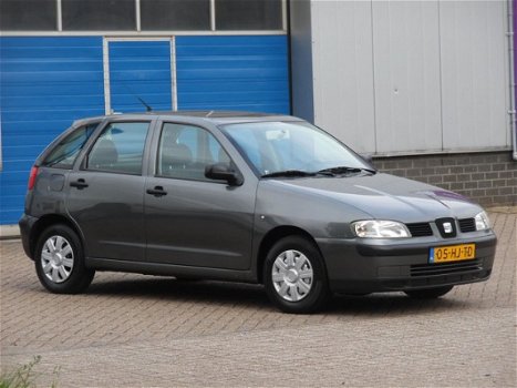 Seat Ibiza - 1.4-16V Stella 5DRS/NiEUWE APK/NETTE AUTO - 1