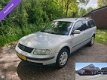 Volkswagen Passat Variant - B5 1.9 TDI Trendline - 1 - Thumbnail