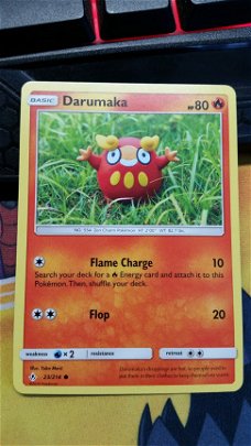 Darumaka 23/214 sm Unbroken Bonds