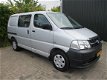 Toyota HiAce - 2.5 D-4D 71KW AIRCO Comfort DC 1e eigenaar - 1 - Thumbnail