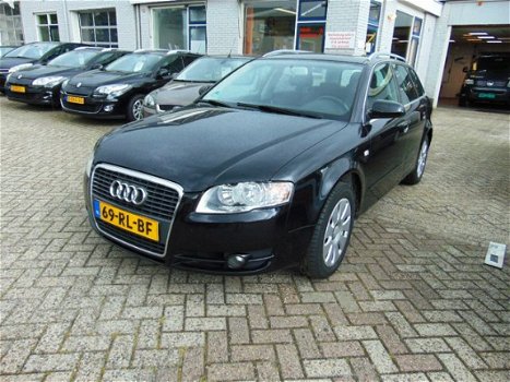 Audi A4 Avant - 2.0 TDI Pro Line - 1