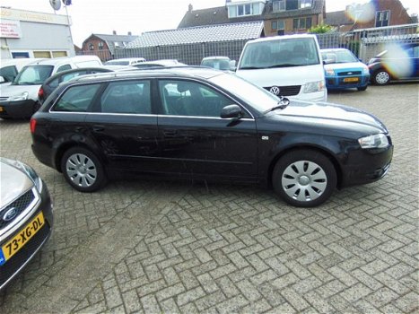 Audi A4 Avant - 2.0 TDI Pro Line - 1