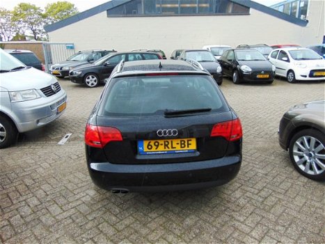 Audi A4 Avant - 2.0 TDI Pro Line - 1