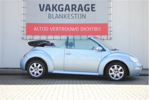 Volkswagen New Beetle Cabriolet - 1.6 Highline - 1