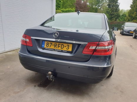 Mercedes-Benz E-klasse - 200 Avantgarde NIEUWSTAAT AUTO - 1