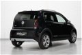 Volkswagen Up! - 1.0 CrossUp 75 pk Airco ECC, Bluetooth, Cruise, Dakrails, LMV, PDC - 1 - Thumbnail