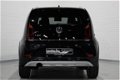 Volkswagen Up! - 1.0 CrossUp 75 pk Airco ECC, Bluetooth, Cruise, Dakrails, LMV, PDC - 1 - Thumbnail
