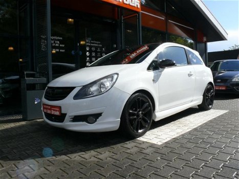 Opel Corsa - 1.2-16V Cosmo OPC-LINE Leder Airco 17