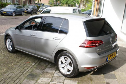 Volkswagen Golf - 1.2 TSI Highline - 1