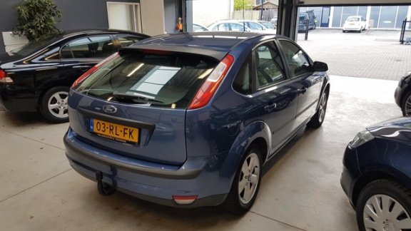 Ford Focus - 1.6-16V First Edition - Airco, Cruise, LM, Trekhaak - 1