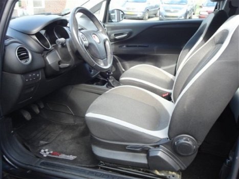 Fiat Punto Evo - Airco, Navigatie - 1