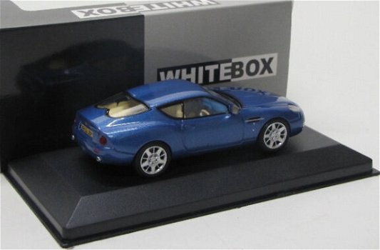 1:43 WhiteBox Aston Martin DB7 Vantage Zagato 2003 - 3