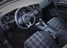 Volkswagen Golf - 1.6 TDI CUP Edition GTD *DSG-XENON-LED-78.000KM