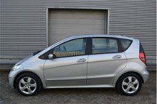 Mercedes-Benz A-klasse - 200 Avantgarde AIRCO ELEK. RAMEN TREKHAAK LM-VELGEN