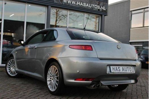 Alfa Romeo GT - 1.9 JTD Distinctive M-Jet bj 2009 ✅ - 1