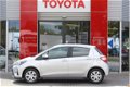 Toyota Yaris - 1.0 VVT-i Active *VOORRAAD VOORDEEL / NIEUWE AUTO - 1 - Thumbnail