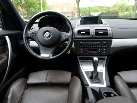 BMW X3 - 2.0d 177pk X-Drive Aut. / Lederen bekleding / Navigatie - 1