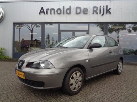 Seat Ibiza - 1.4 Automaat met Invalide aanpassing - 1