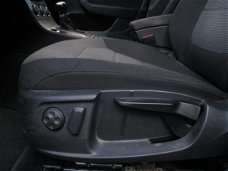 Volkswagen Passat - 1.6 TDI ComfortLine, Navi, Climate, Cruise, Afn Trekh
