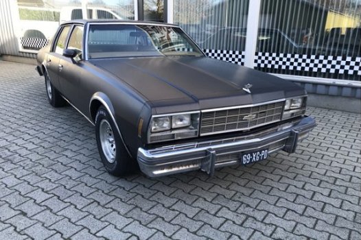 Chevrolet Impala - Caprice V8 5.7 Wegenbelastingvrij - 1