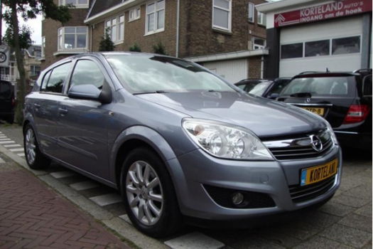 Opel Astra - 1.8 Elegance 5 deurs Airco automaat - 1