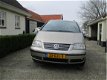 Volkswagen Sharan - Keurige nette 2.0 TDI 7 Persoons, 7-2008 - 1 - Thumbnail