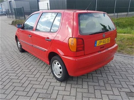 Volkswagen Polo - 1.3 - 1