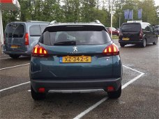 Peugeot 2008 - ALLURE 1.2PT-110pk Grip control Navi camera climate panod