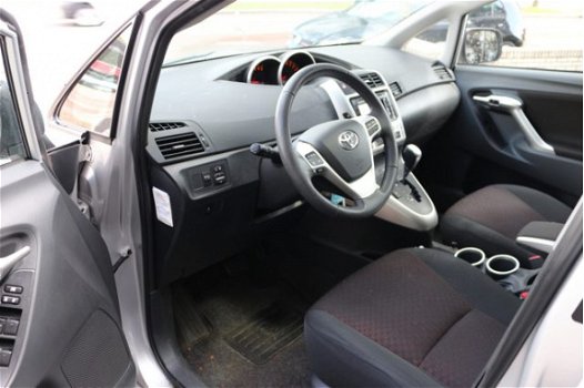 Toyota Verso - 1.8 VVT-i Business Navigatie Panoramadak Automaat 147pk - 1