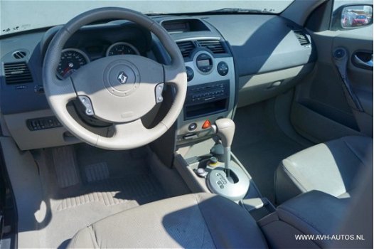 Renault Mégane coupé cabriolet - 2.0-16V Privilège Luxe Automaat - 1