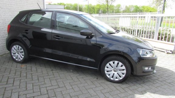 Volkswagen Polo - 1.2-12V Comfortline PDC/CLIMA - 1