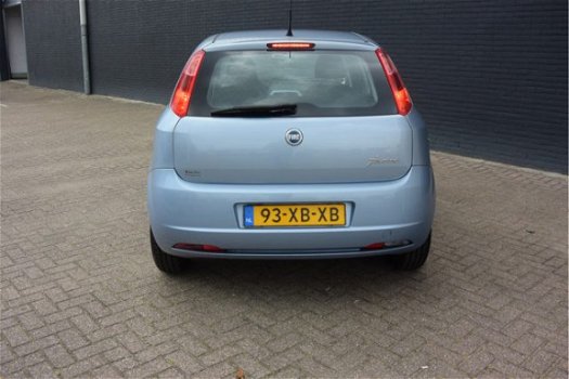 Fiat Grande Punto - 1.4 Dynamic AUTOMAAT, AIRCO - 1